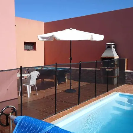 Villa Tamarastunning And Quiet Villa Corralejo