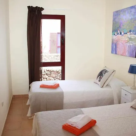 Ferienhaus Villa Tamarastunning And Quiet Villa